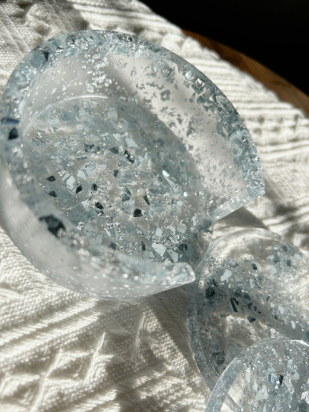 【Crystal Glow】Handmade Resin Coaster Set (set of 5)