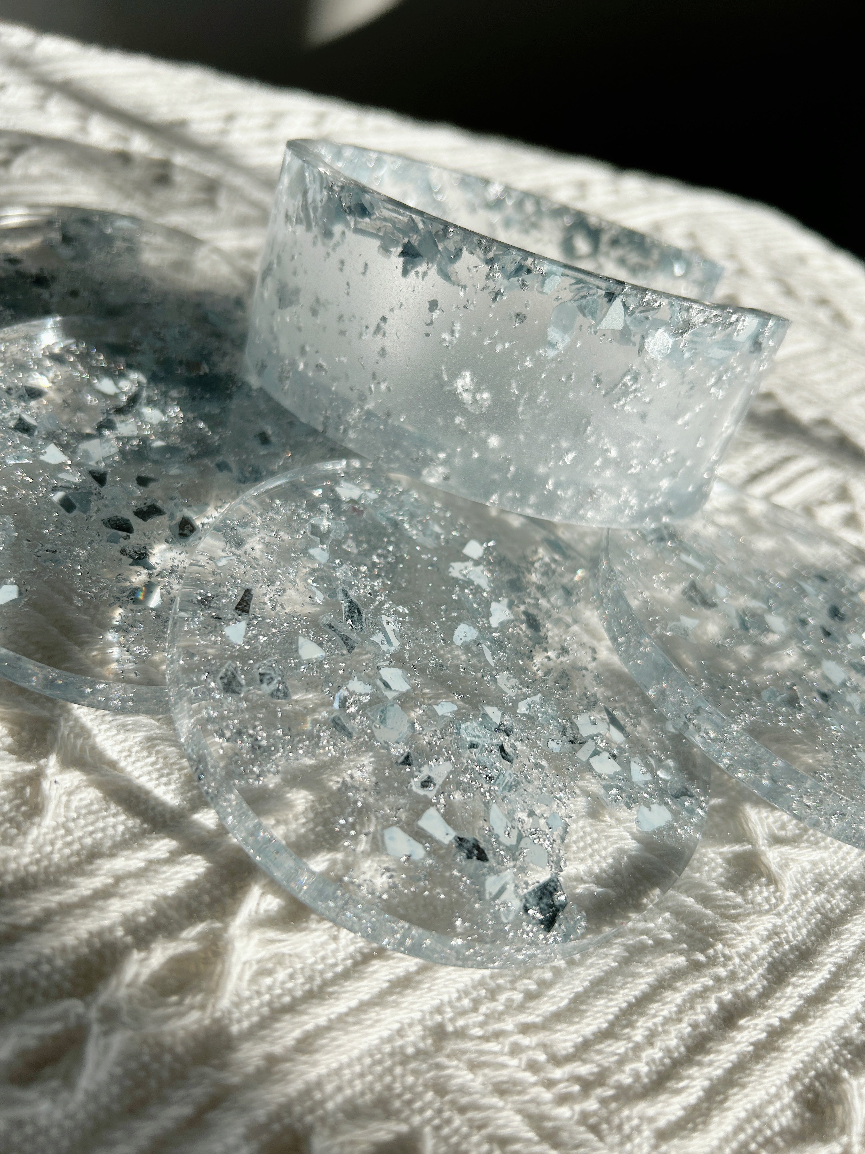 【Crystal Glow】Handmade Resin Coaster Set (set of 5)