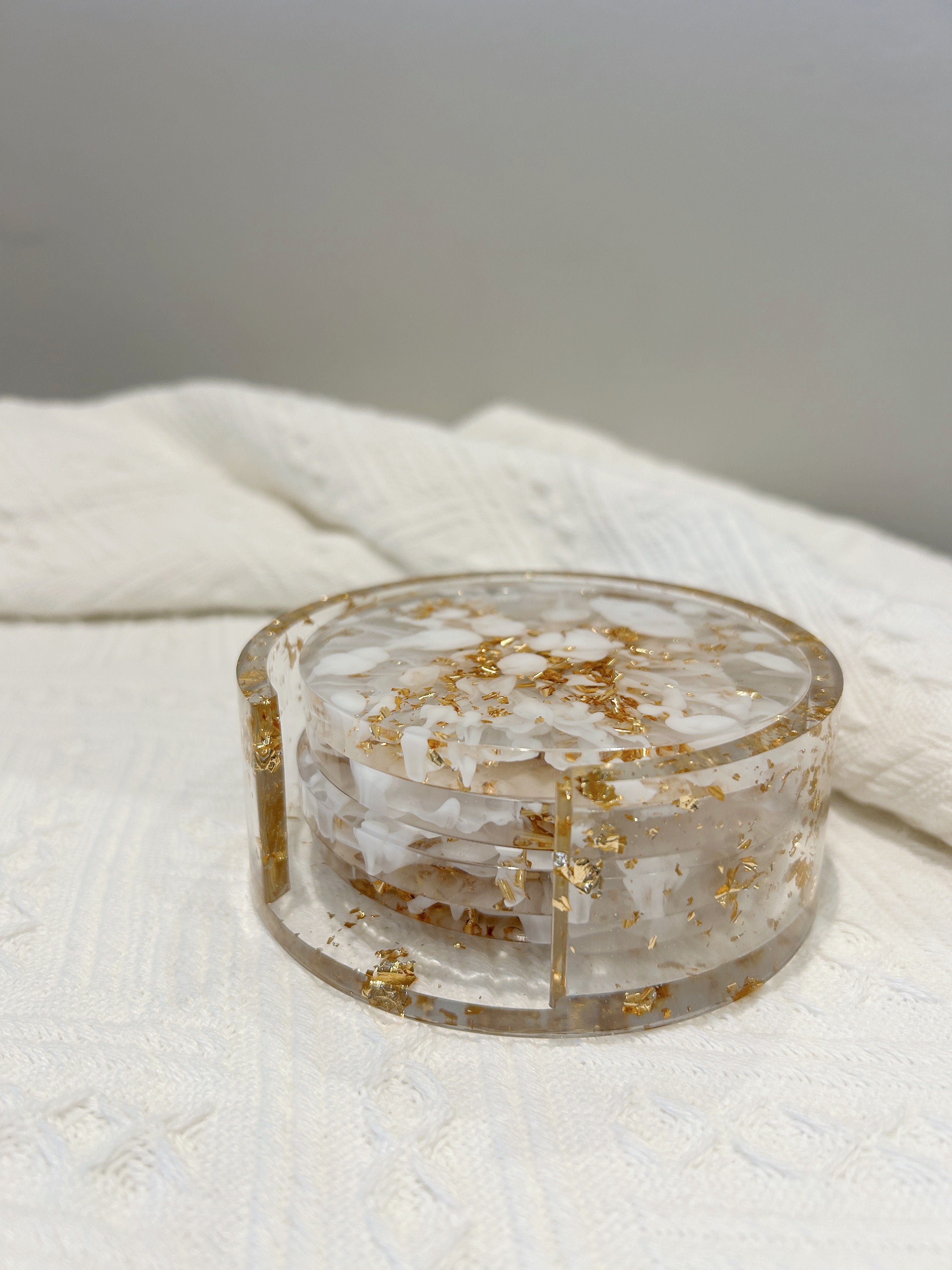 【Golden Elegance】Handmade Resin Coaster Set (set of 5)