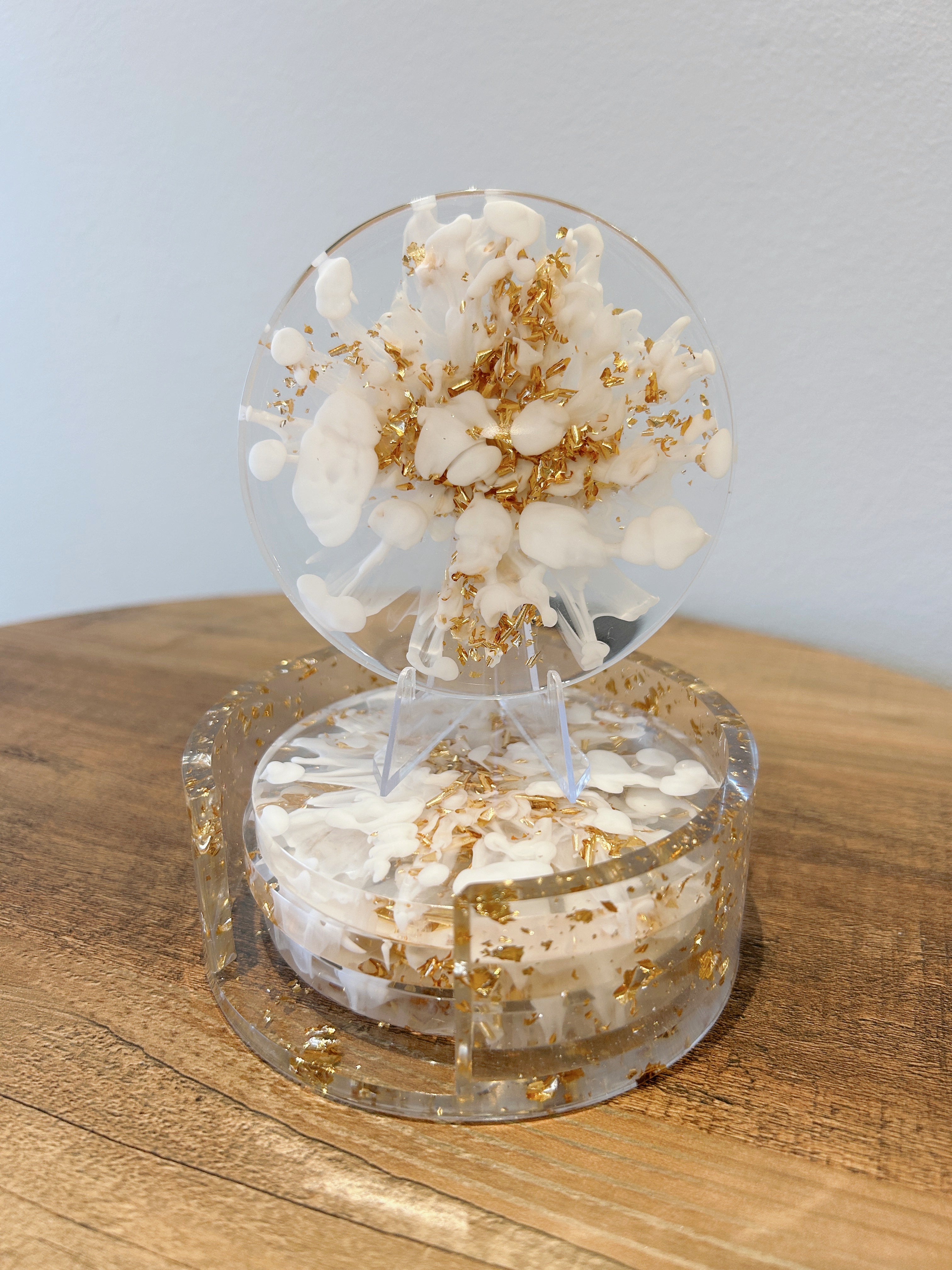 【Golden Elegance】Handmade Resin Coaster Set (set of 5)