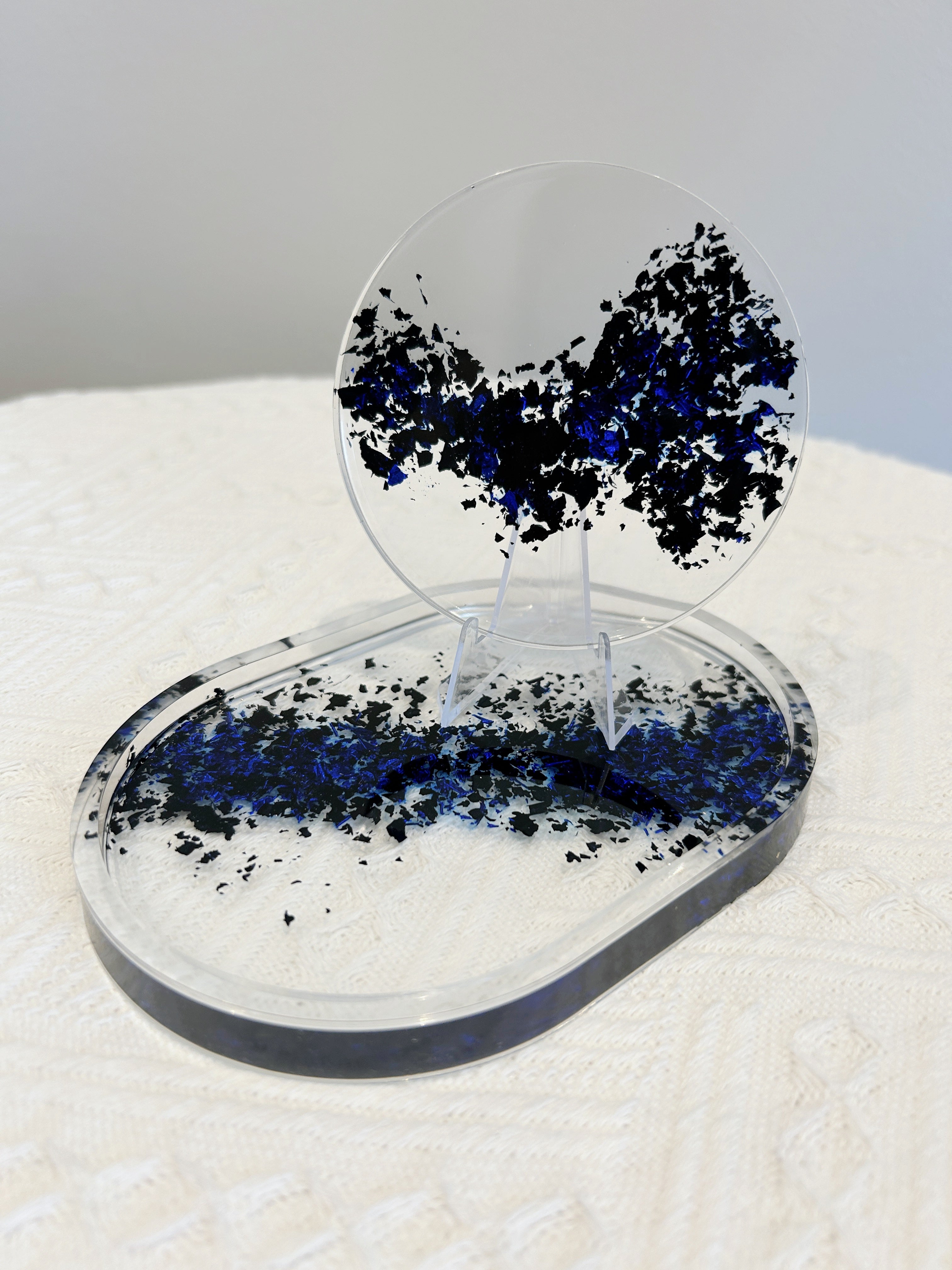【Golden Elegance】Handmade Resin Coaster & Trinket Tray (2-piece set)