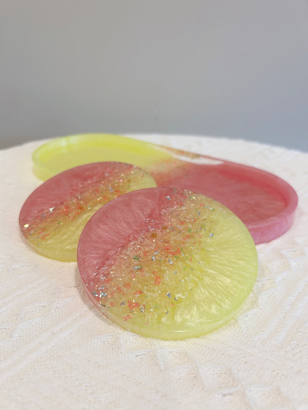 【Crystal Glow】Handmade Resin Coaster & Trinket Tray (3-piece set)