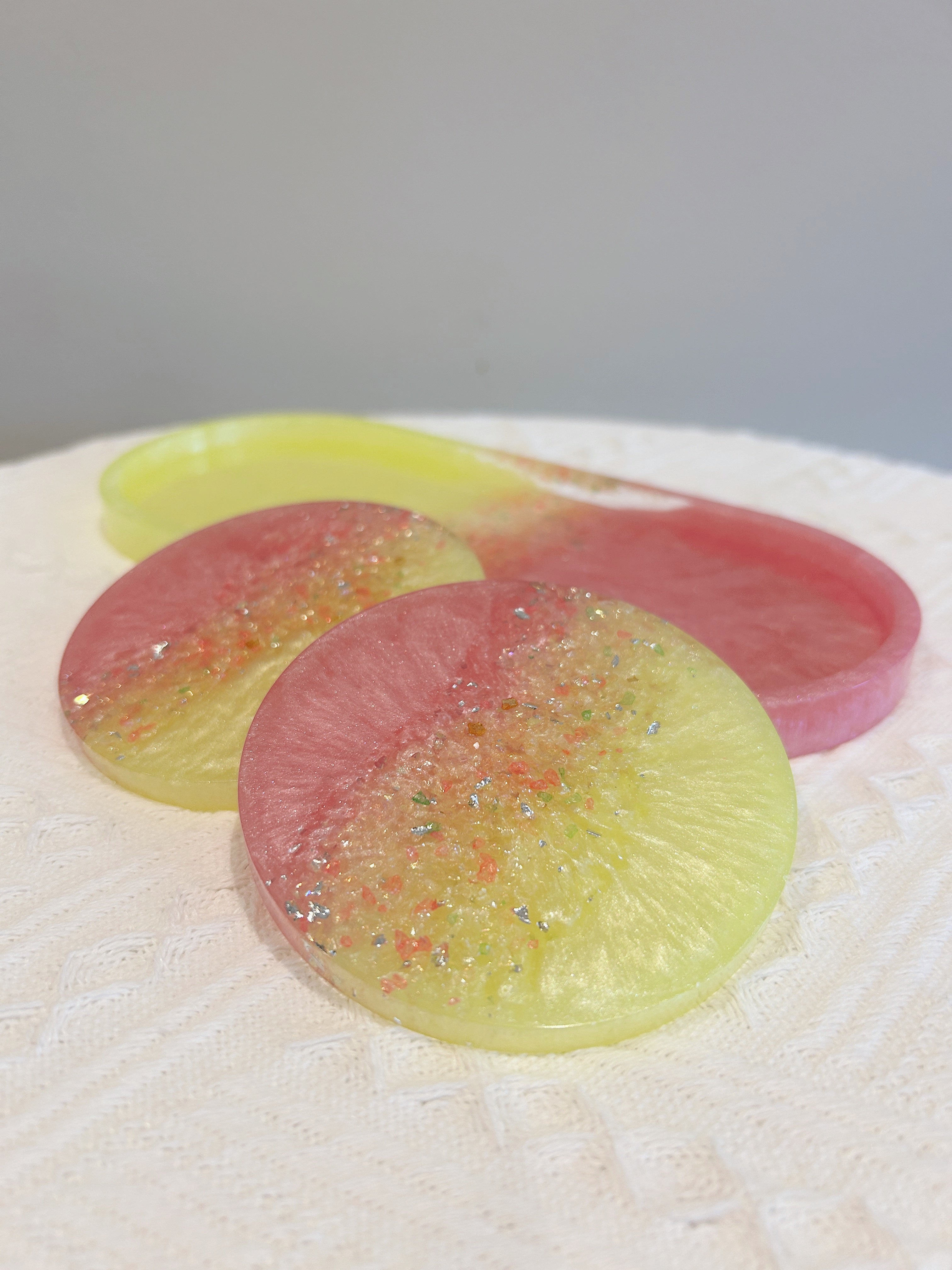 【Crystal Glow】Handmade Resin Coaster & Trinket Tray (3-piece set)