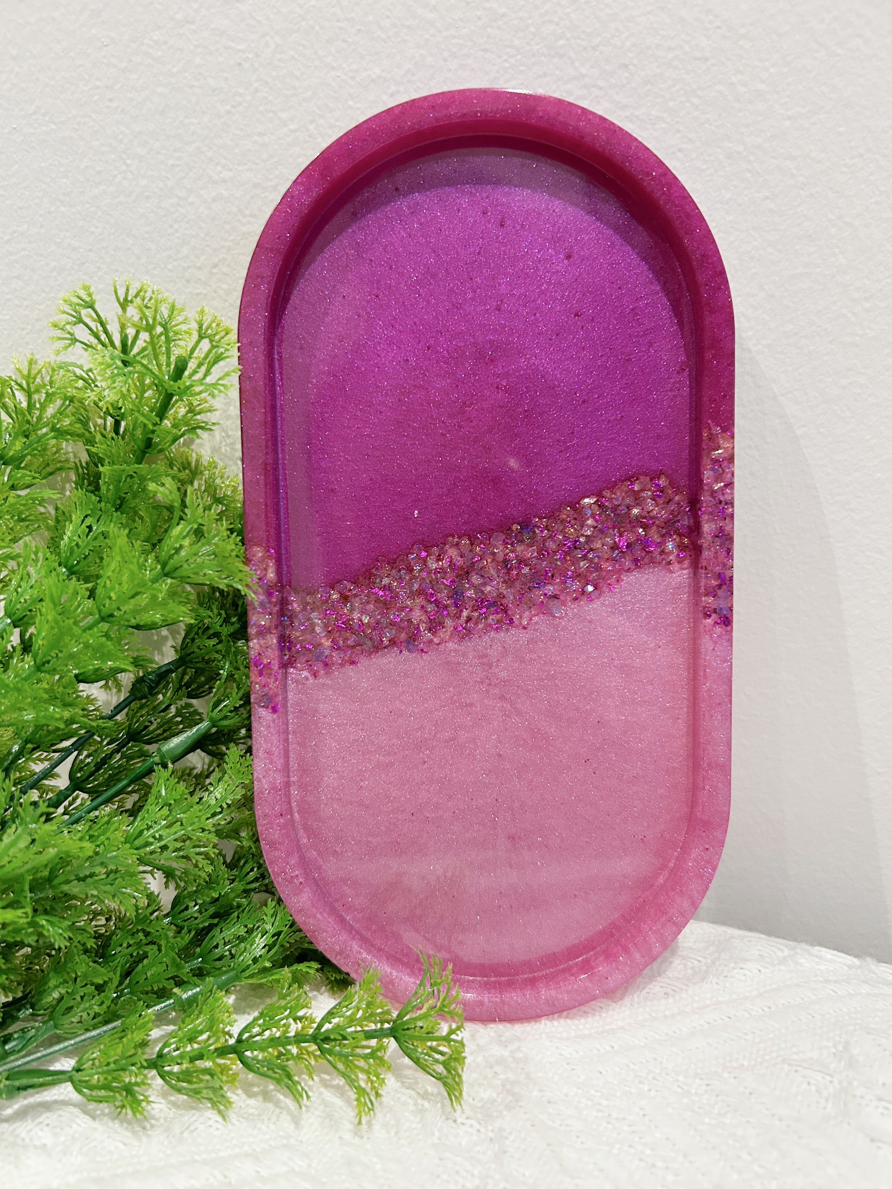 【Crystal Glow】Handmade Resin Coaster & Trinket Tray (2-piece set)