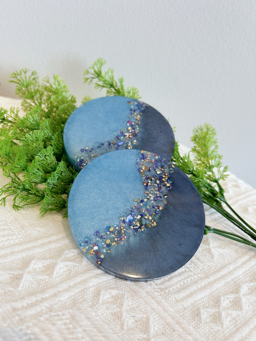 【Crystal Glow】Handmade Resin Coaster & Trinket Tray (3-piece set)