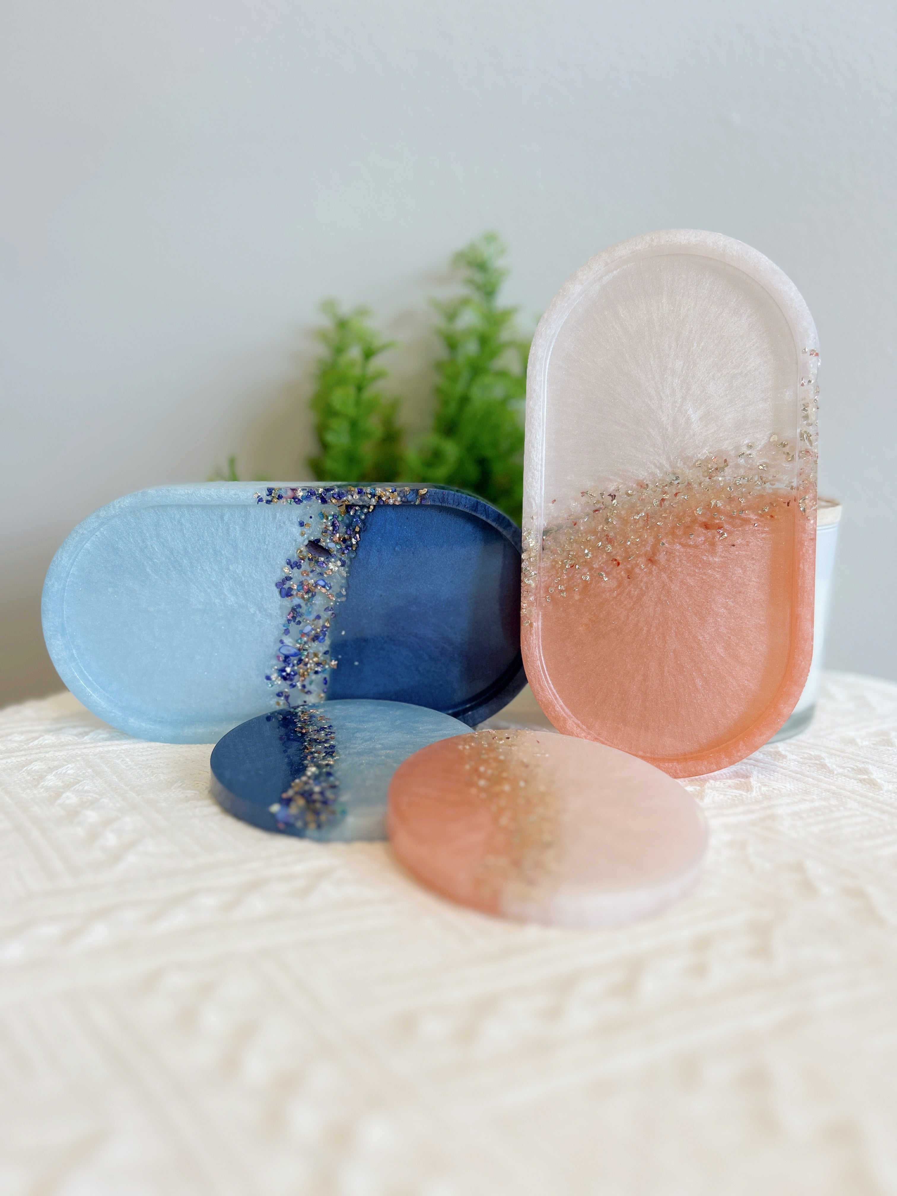 【Crystal Glow】Handmade Resin Coaster & Trinket Tray (2-piece set)