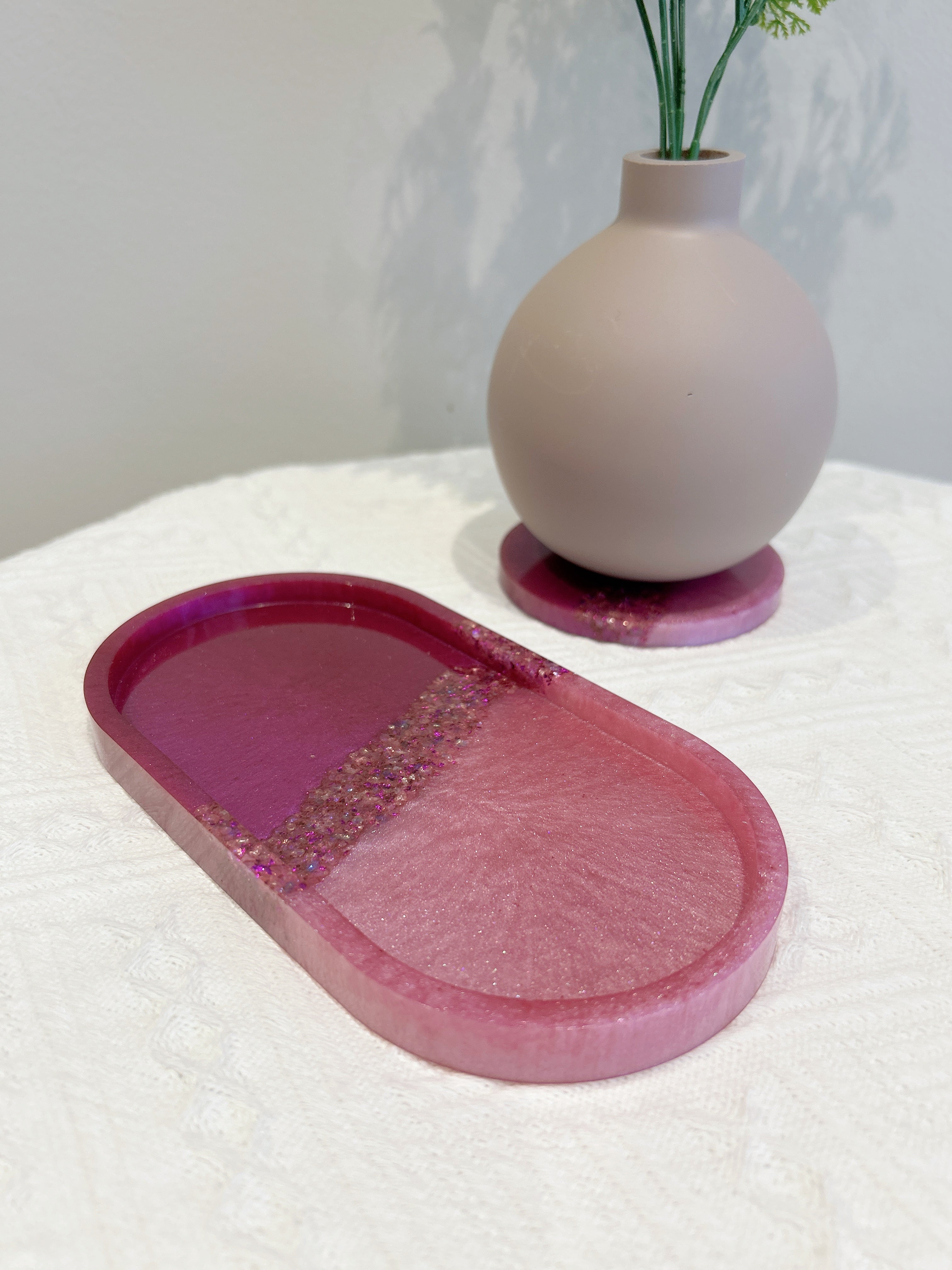 【Crystal Glow】Handmade Resin Coaster & Trinket Tray (2-piece set)