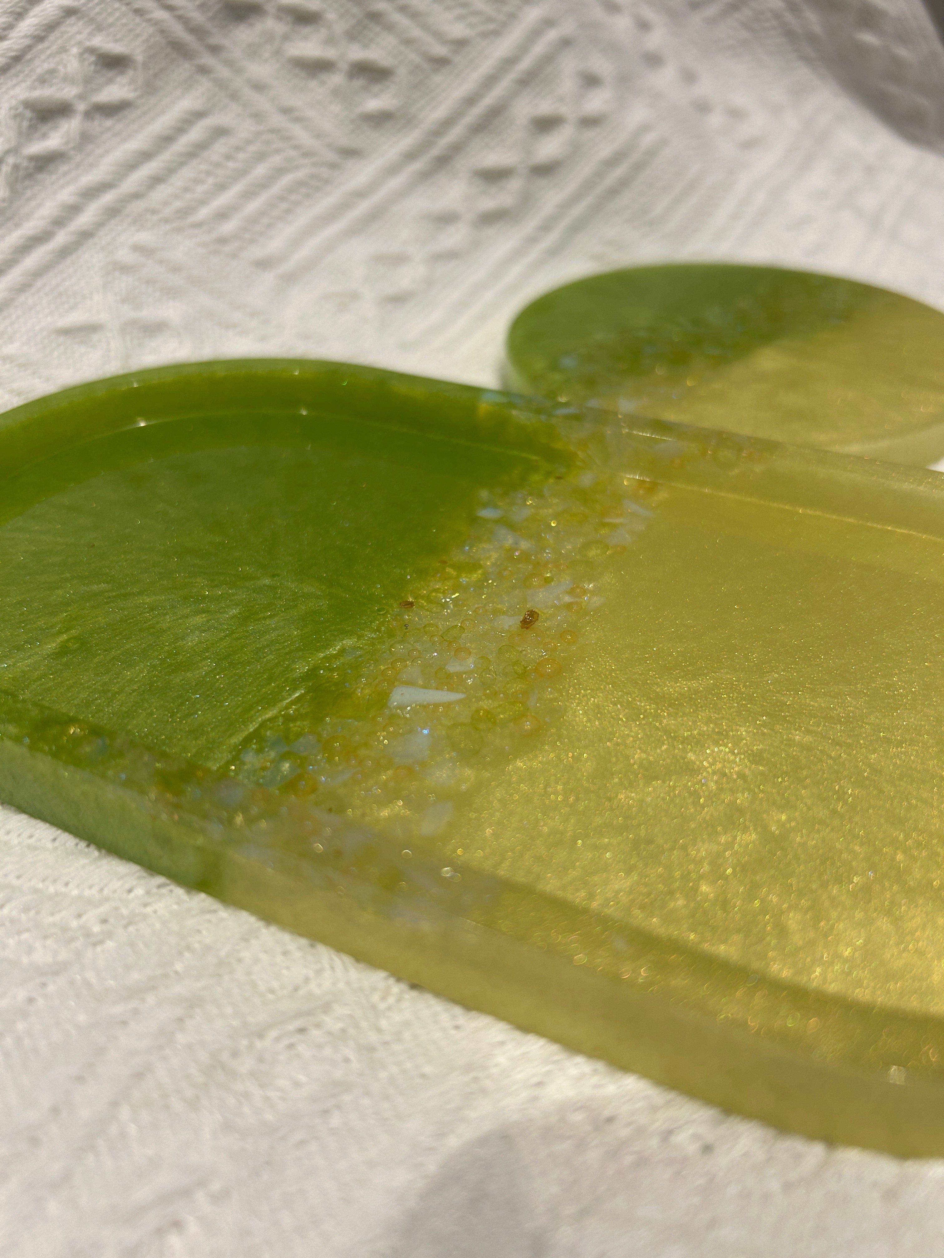 【Crystal Glow】Handmade Resin Coaster & Trinket Tray (2-piece set)