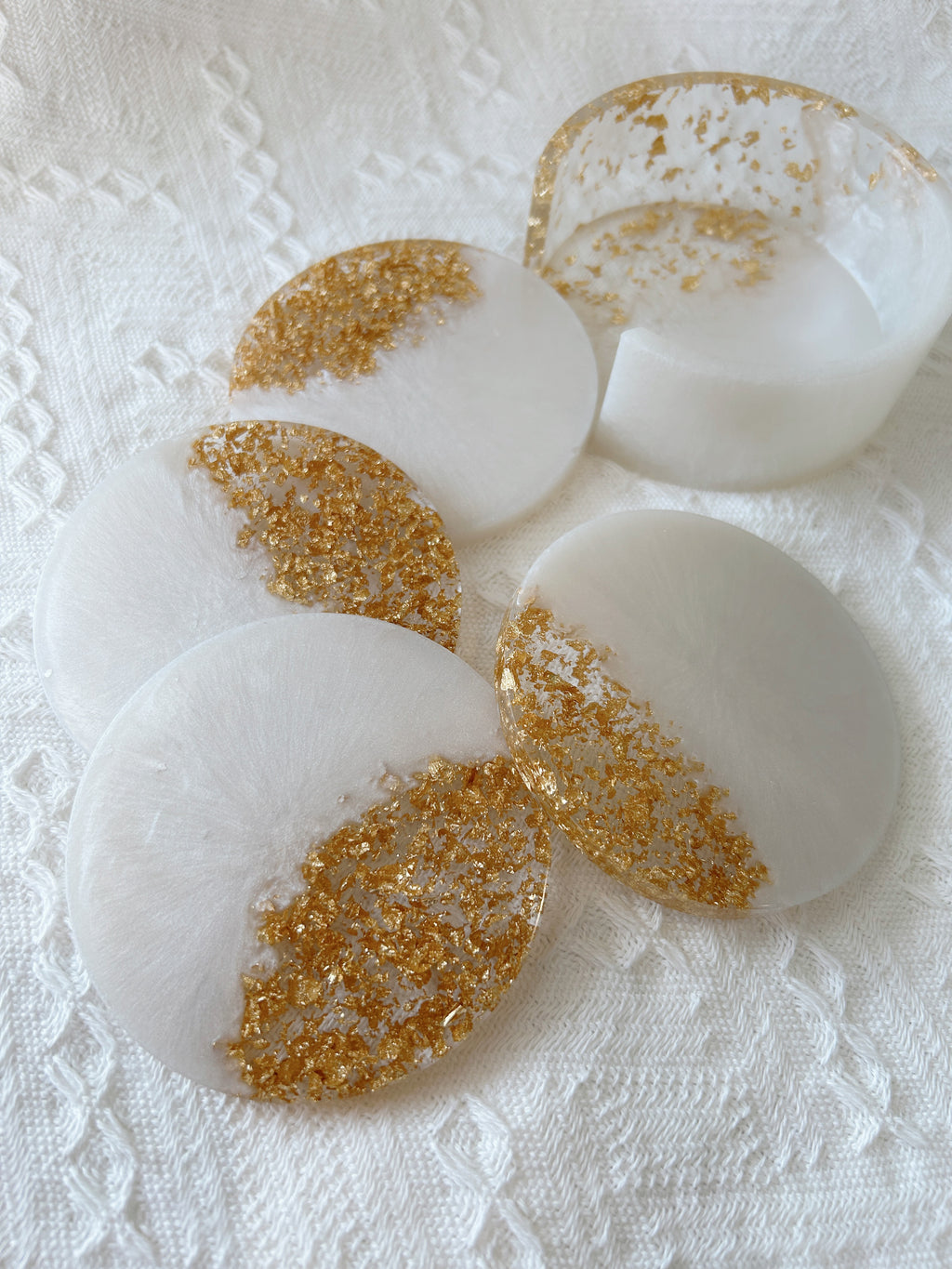 【Golden Elegance】Handmade Resin Coaster Set (set of 5)