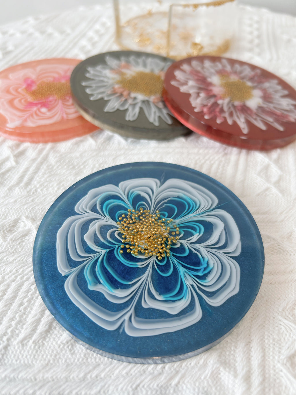【Blooming Beauty】Handmade Resin Coaster Set (set of 5)