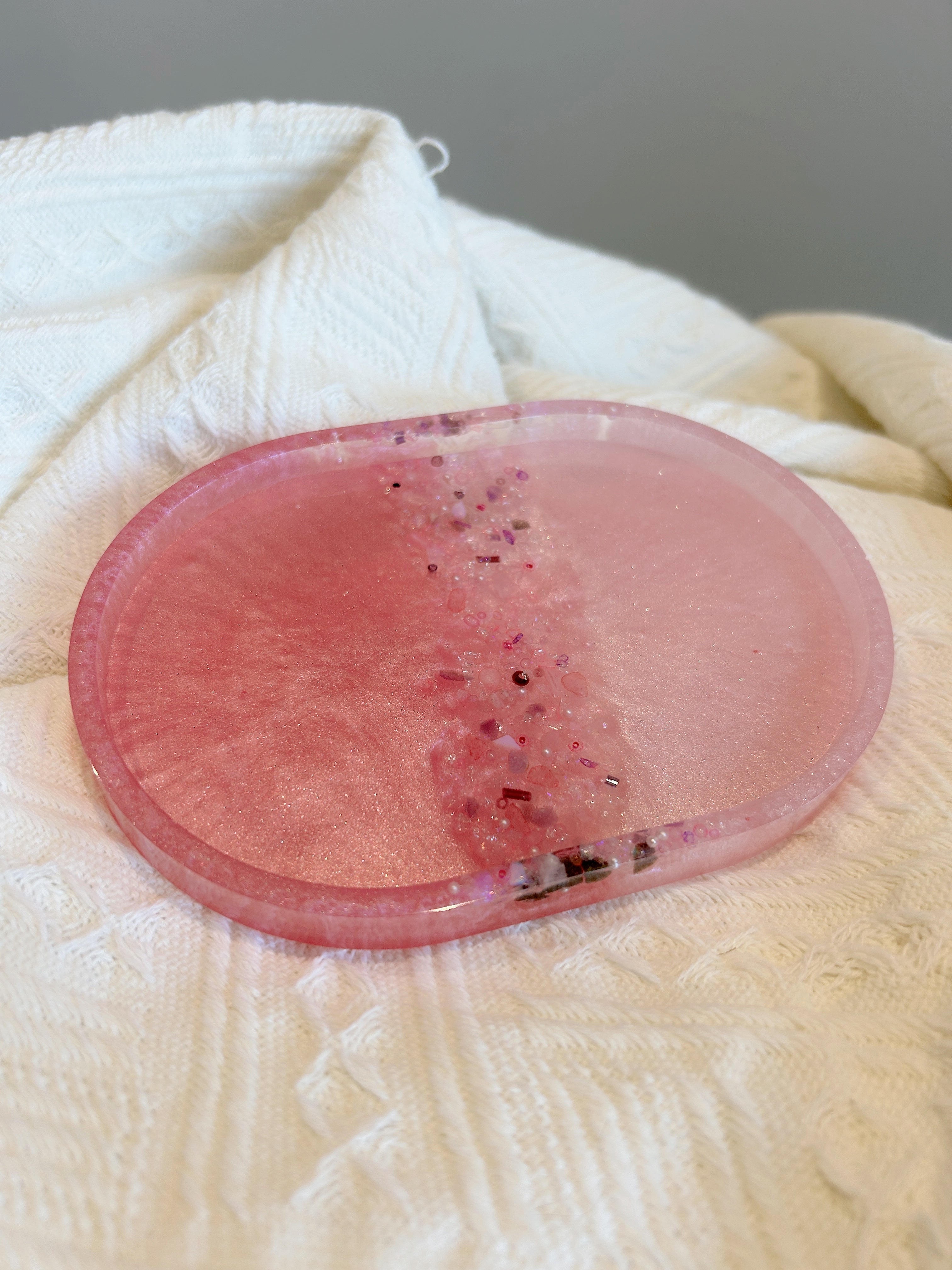 【Crystal Glow】Handmade Resin Coaster & Trinket Tray (2-piece set)