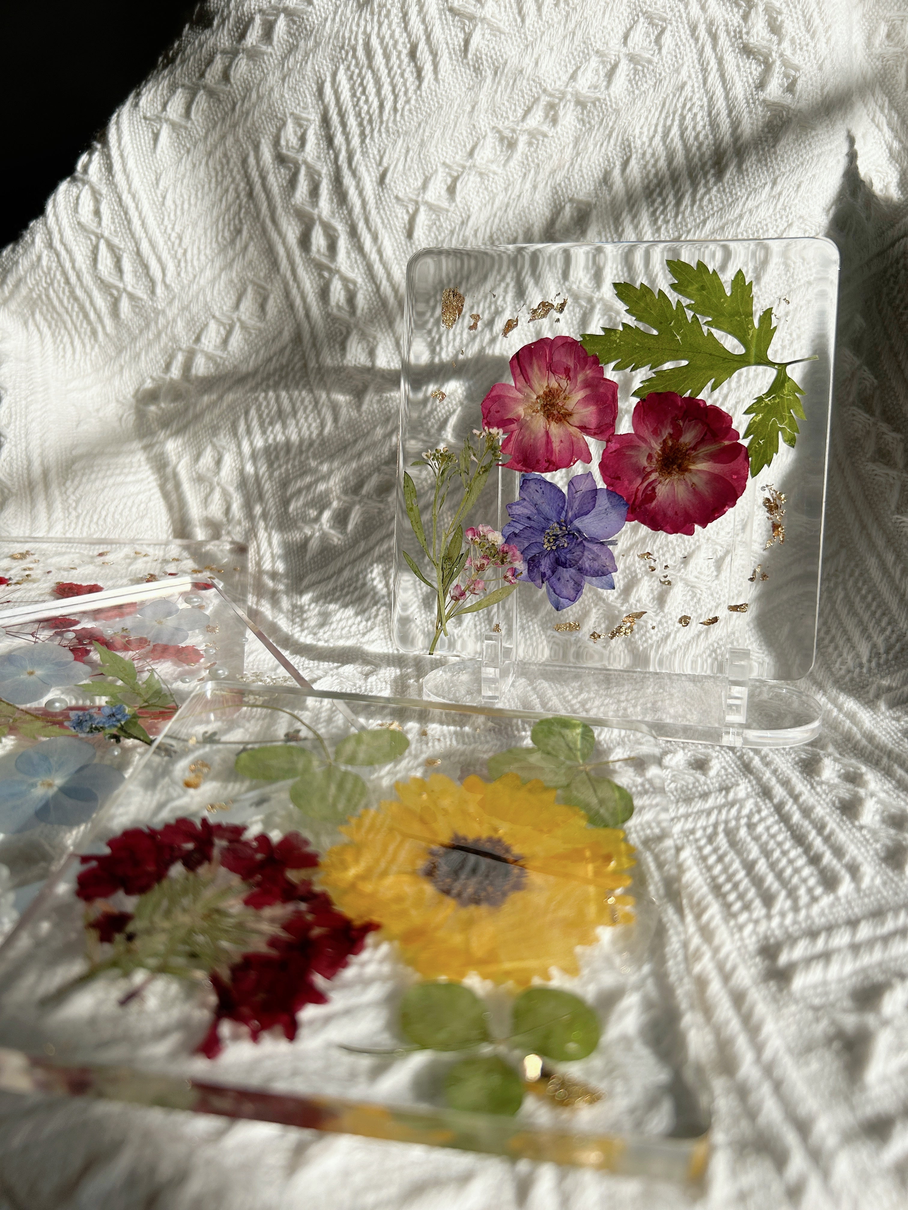 【Floral Fusion】Handmade Resin Coaster with Dried Pressed Flowers (individual)