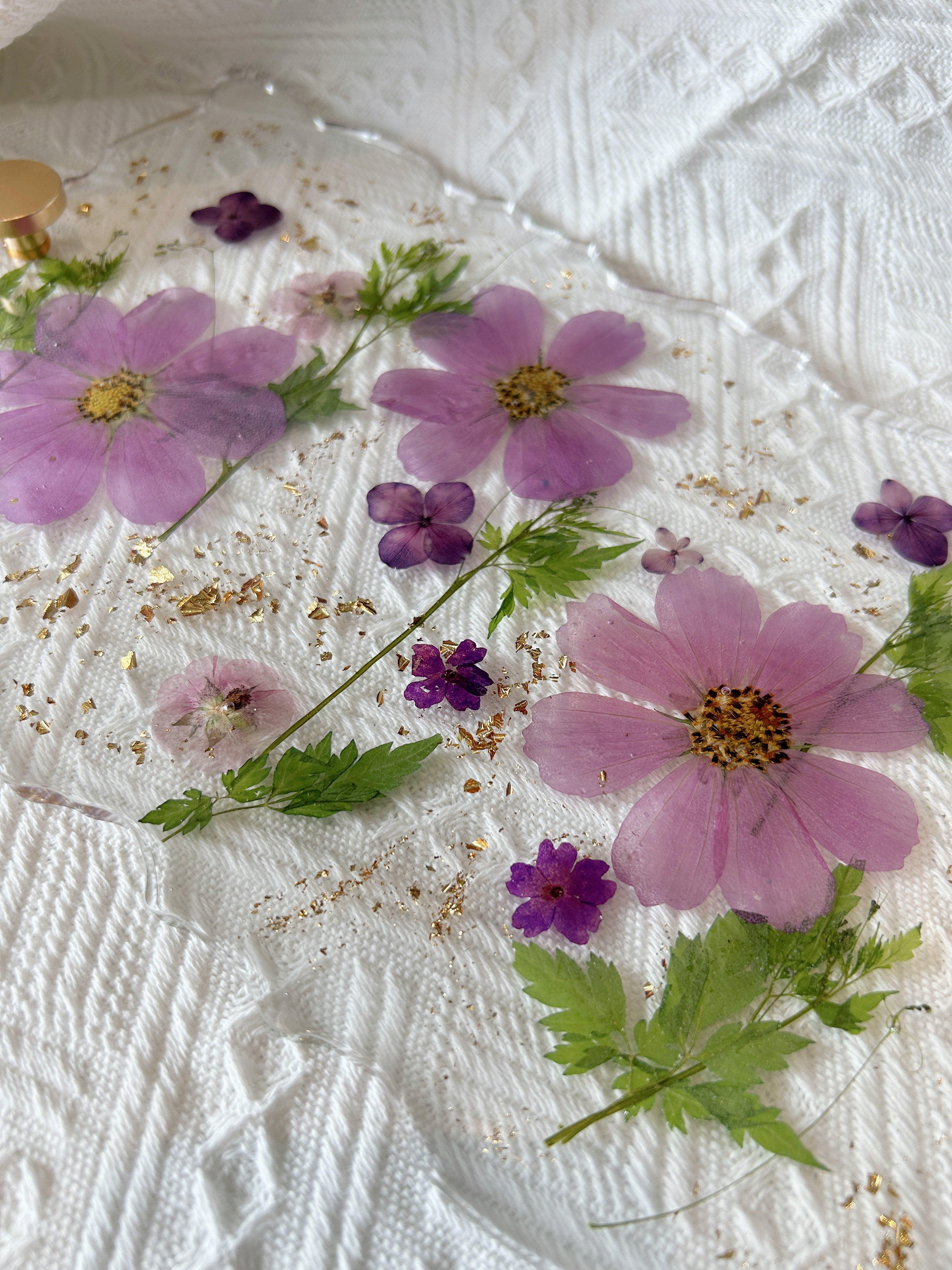 【Floral Fusion】Handmade Resin Serving Tray