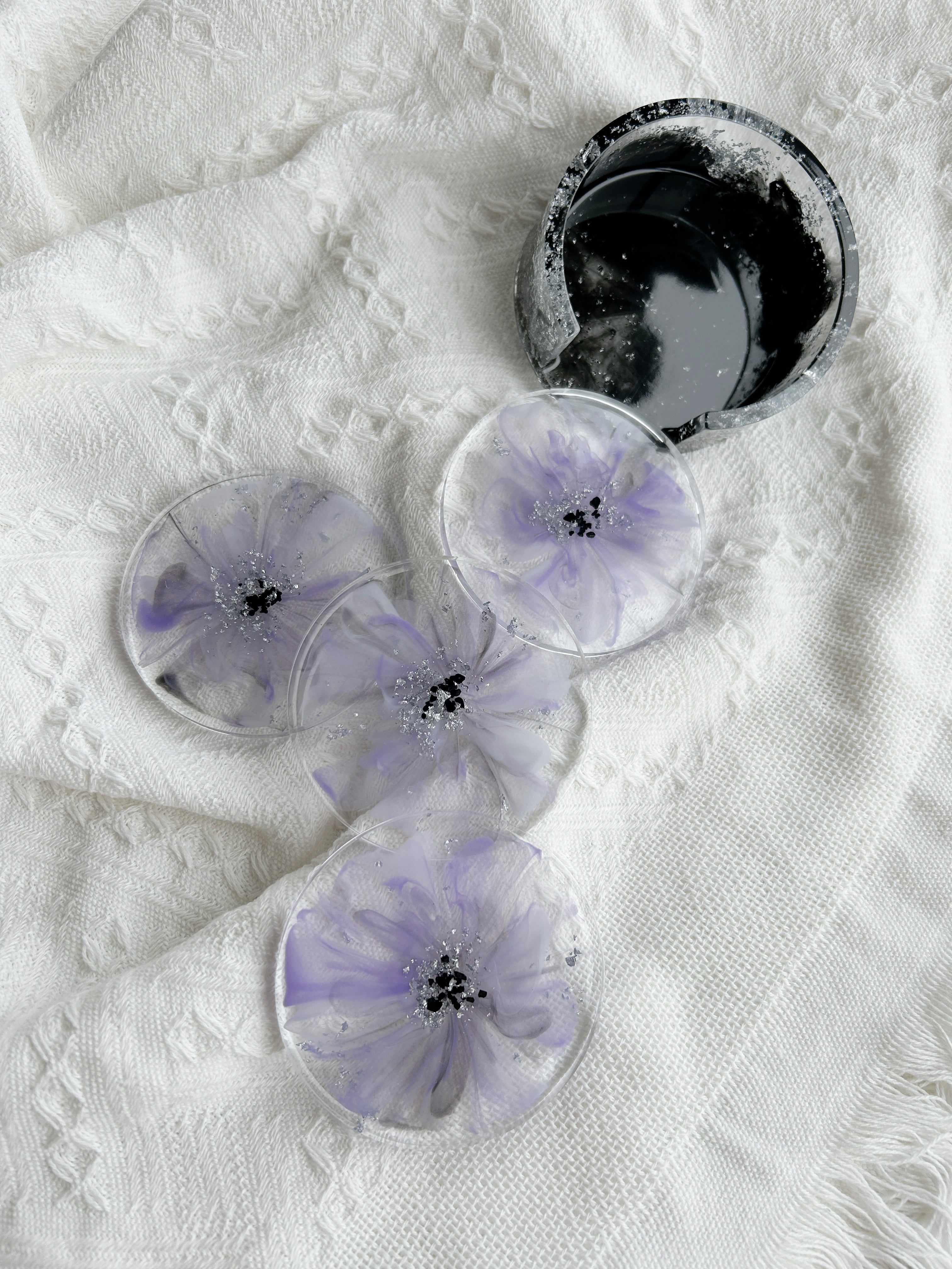 【Noir & Blanc】Handmade Resin Coaster Set (set of 5)