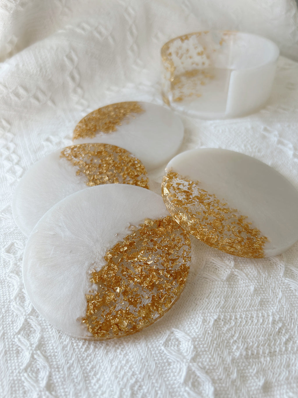 【Golden Elegance】Handmade Resin Coaster Set (set of 5)