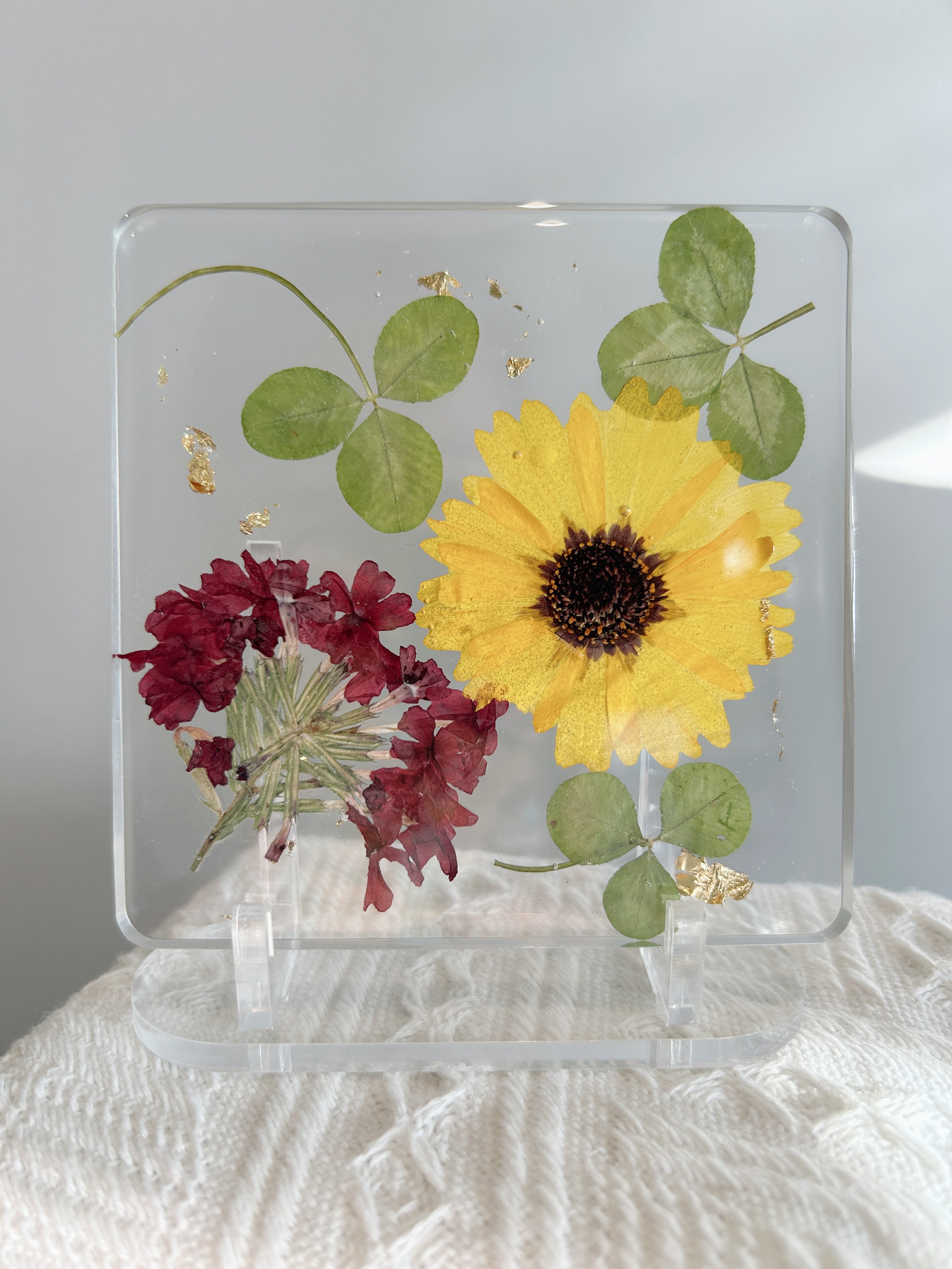 【Floral Fusion】Handmade Resin Coaster with Dried Pressed Flowers (individual)