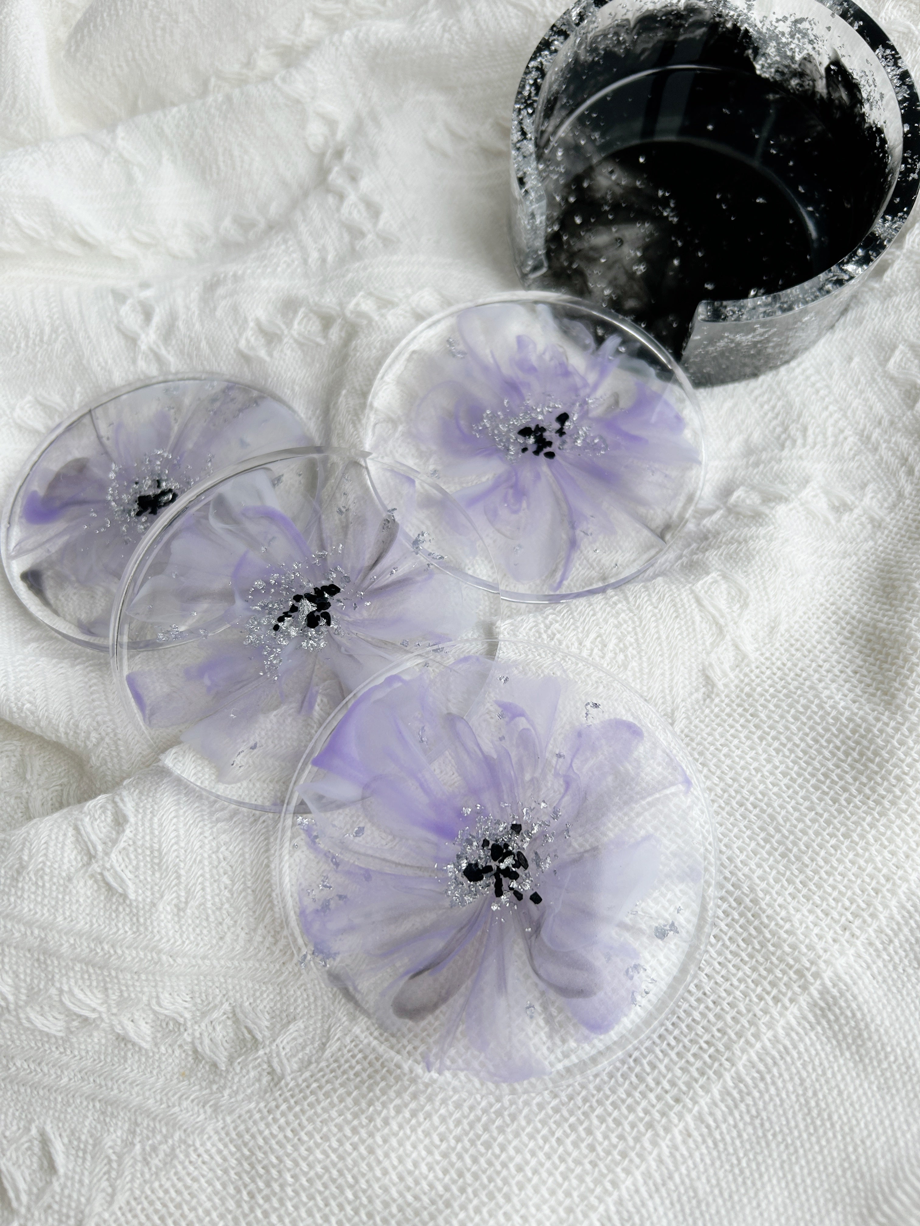 【Noir & Blanc】Handmade Resin Coaster Set (set of 5)
