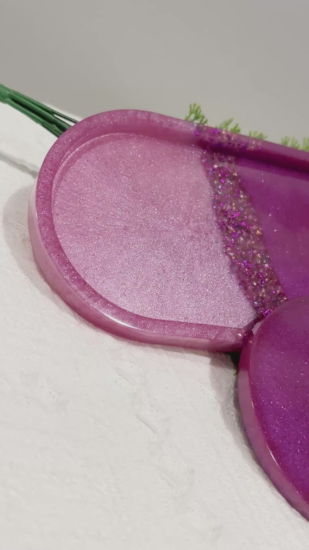 【Crystal Glow】Handmade Resin Coaster & Trinket Tray (2-piece set)
